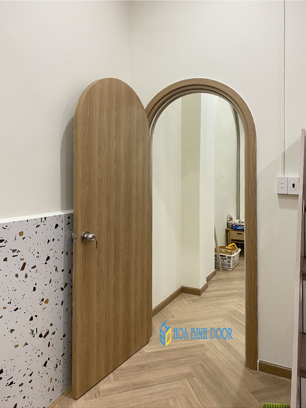 Cửa Nhựa Composite Tại Ninh Thuận | Cửa Nhựa Siêu Chịu Nước Giá Rẻ