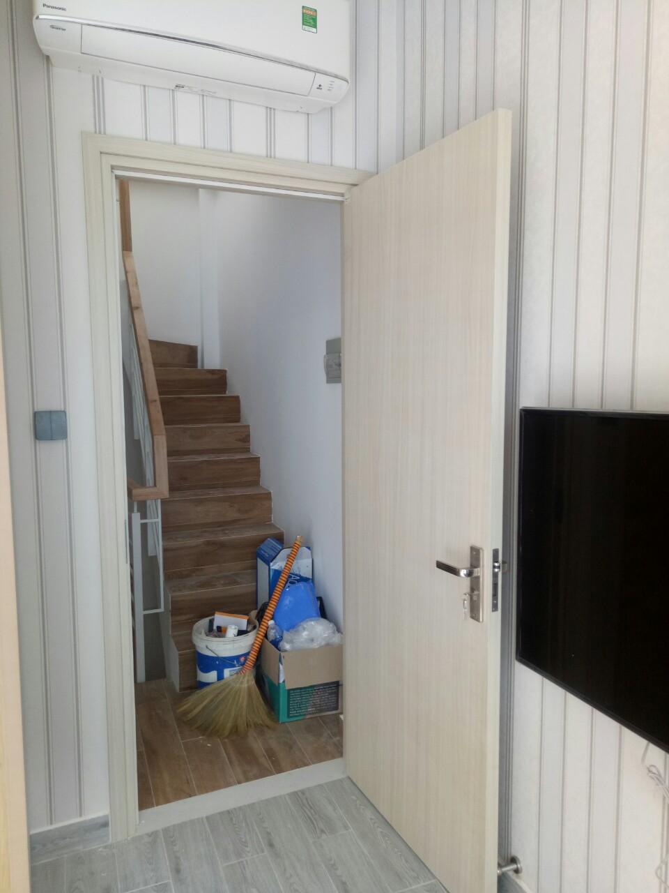Cửa nhựa composite tại Bình Dương
