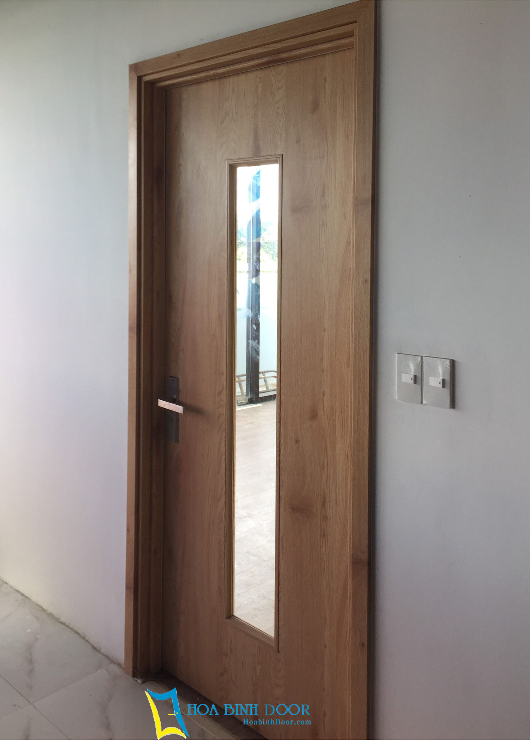 Lắp Đặt Cửa Nhựa Composite Tại DakLak