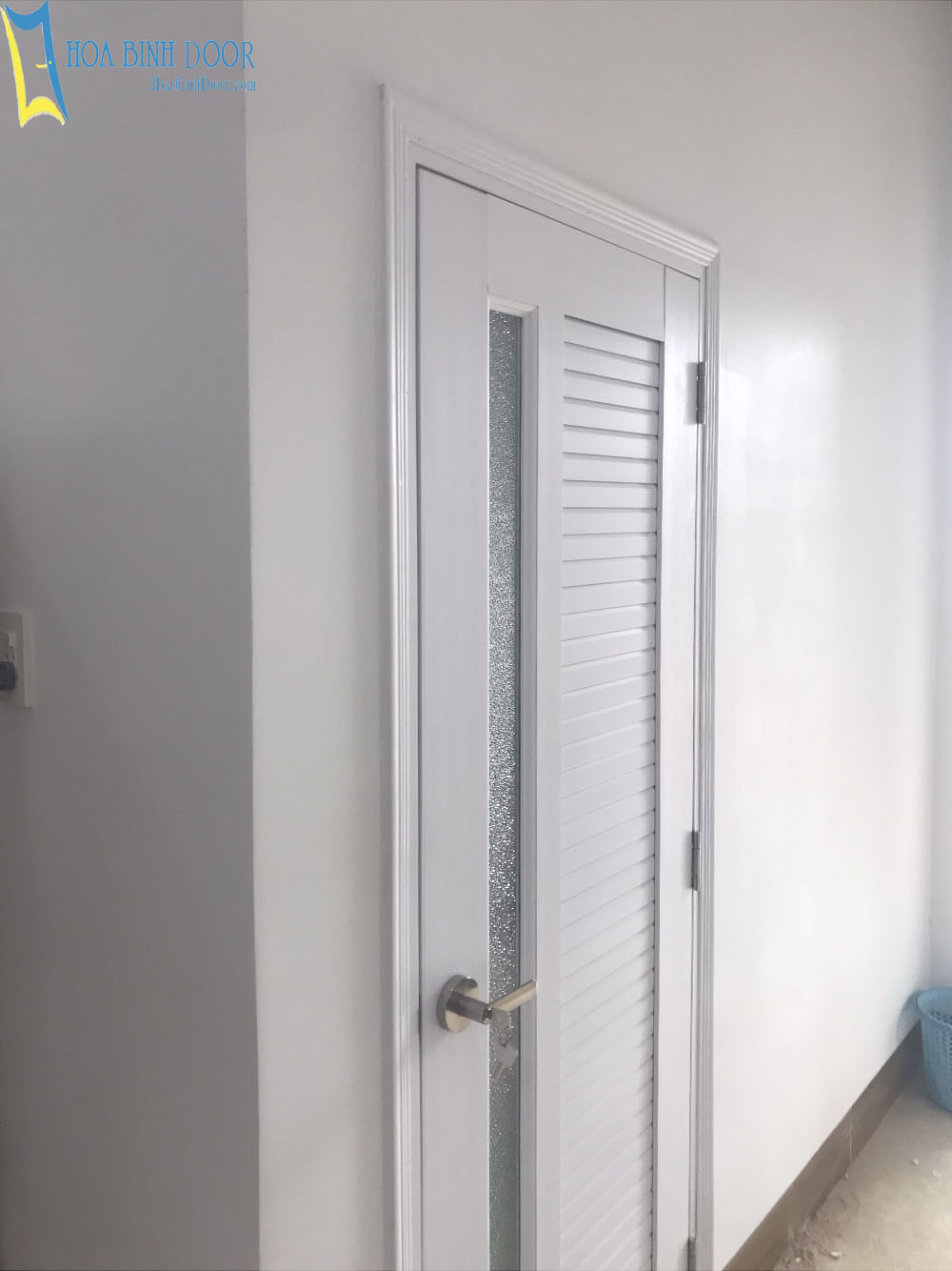 Lắp đặt cửa nhựa giả gỗ tại nha trang