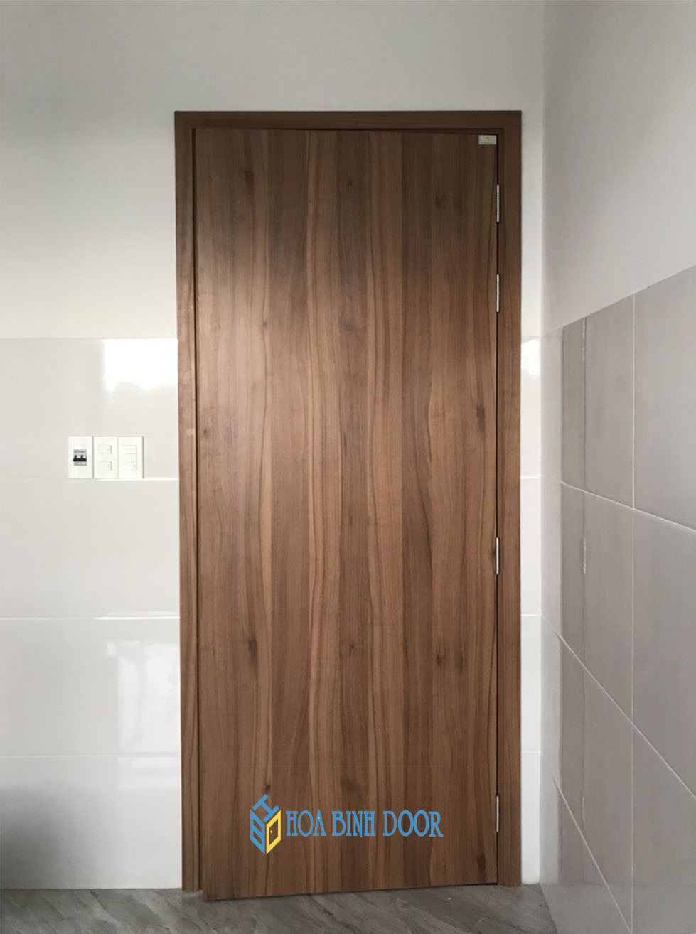 Lắp đặt cửa gỗ công nghiệp mdf laminate an cường tại vũng tàu