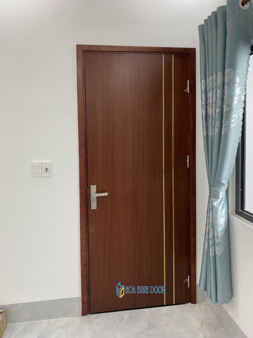 Giá cửa gỗ tại phú quốc