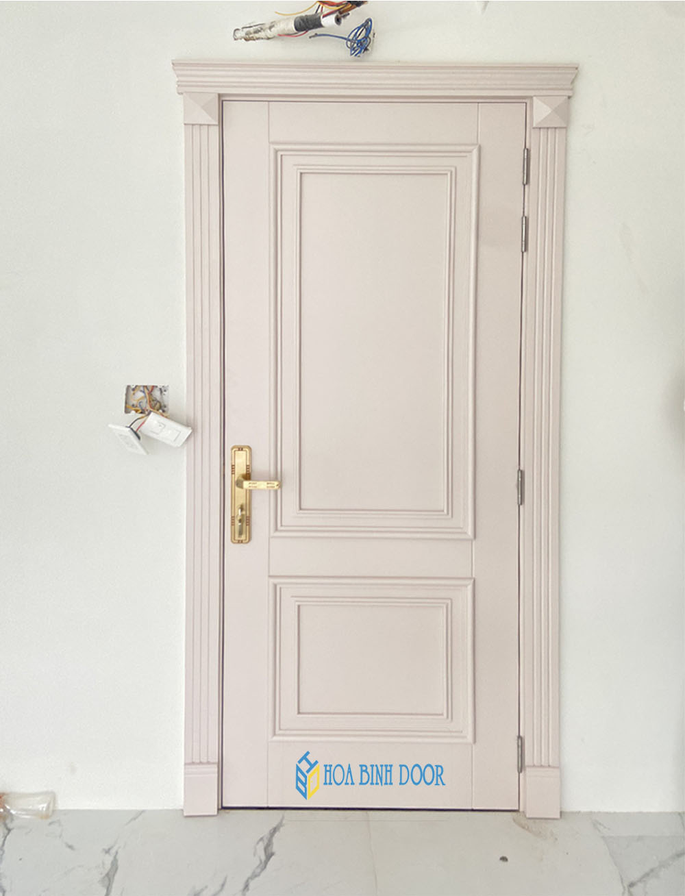 Top 10 Mẫu cửa gỗ tân cổ điển