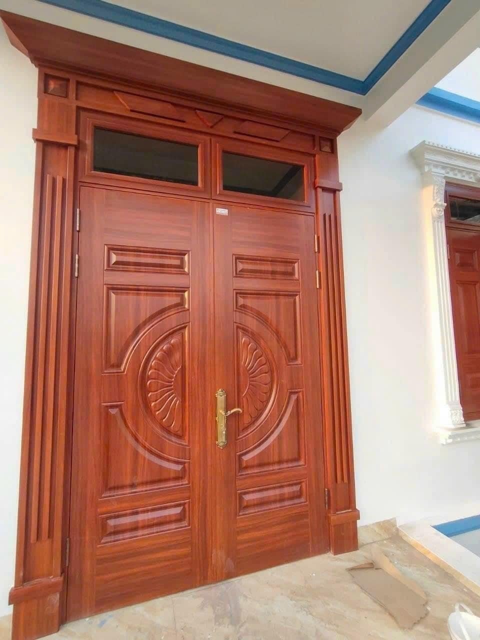 Cửa thép vân gỗ tại ninh thuận