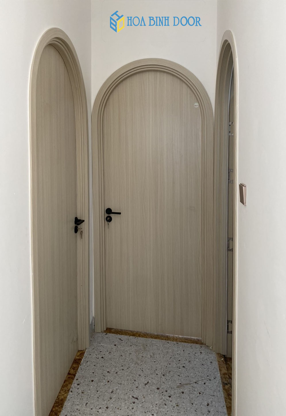 Cửa vòm nhựa composite tại Nha Trang