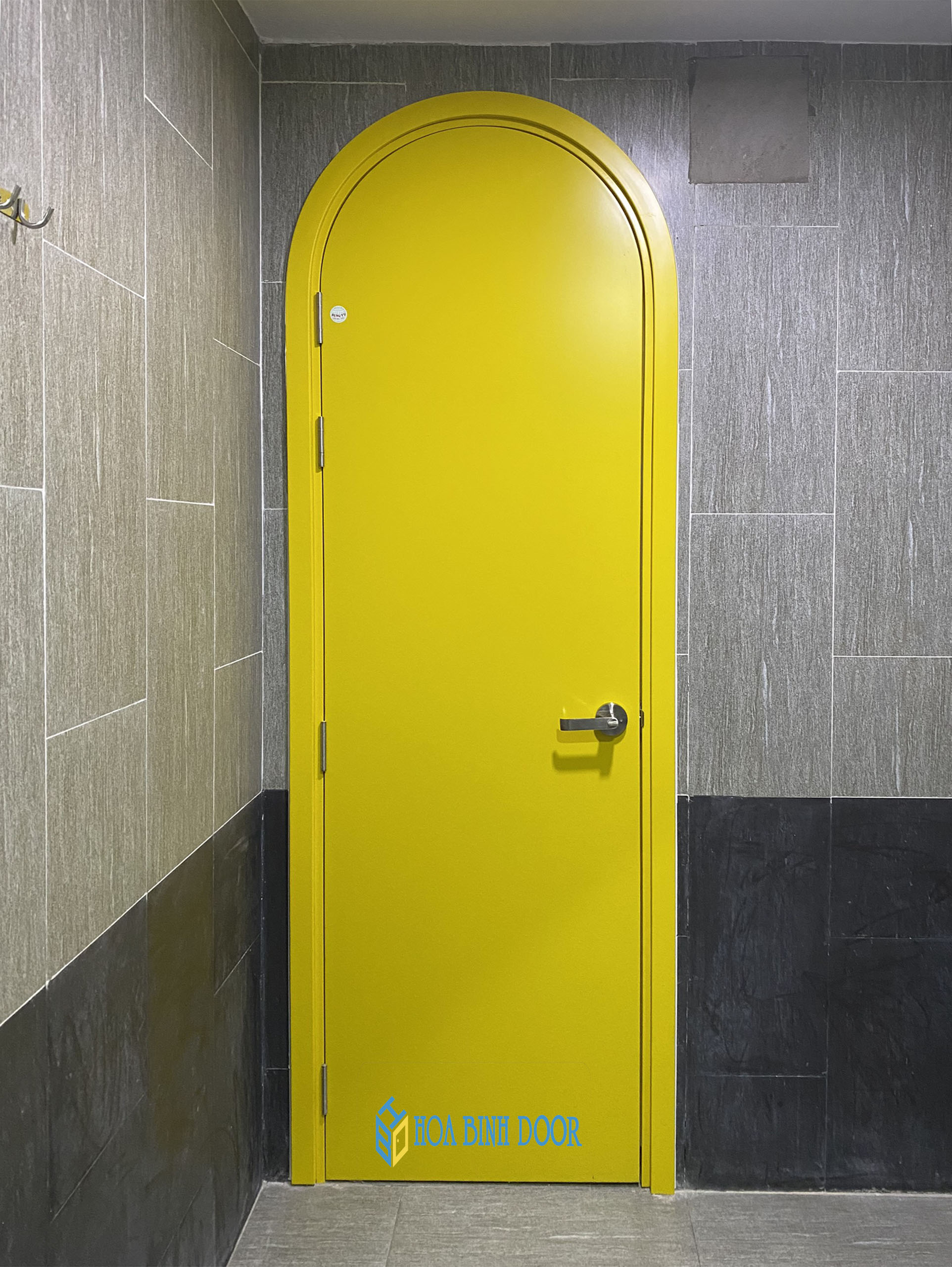 Cửa vòm nhựa composite tại Bình Thạnh