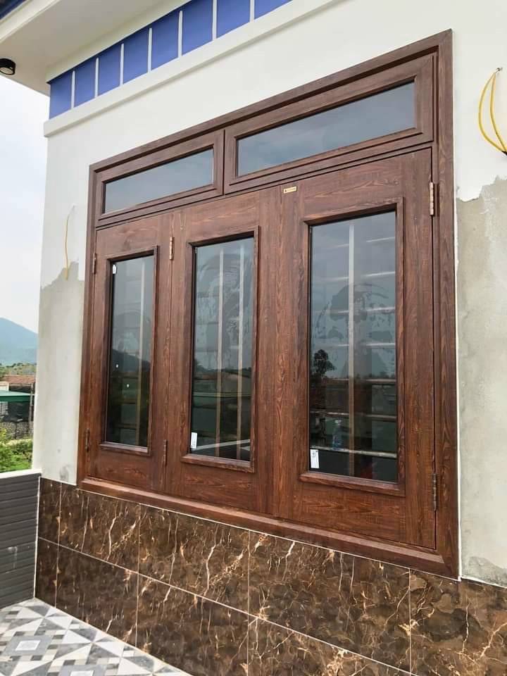Cửa thép vân gỗ tại Bình Tân