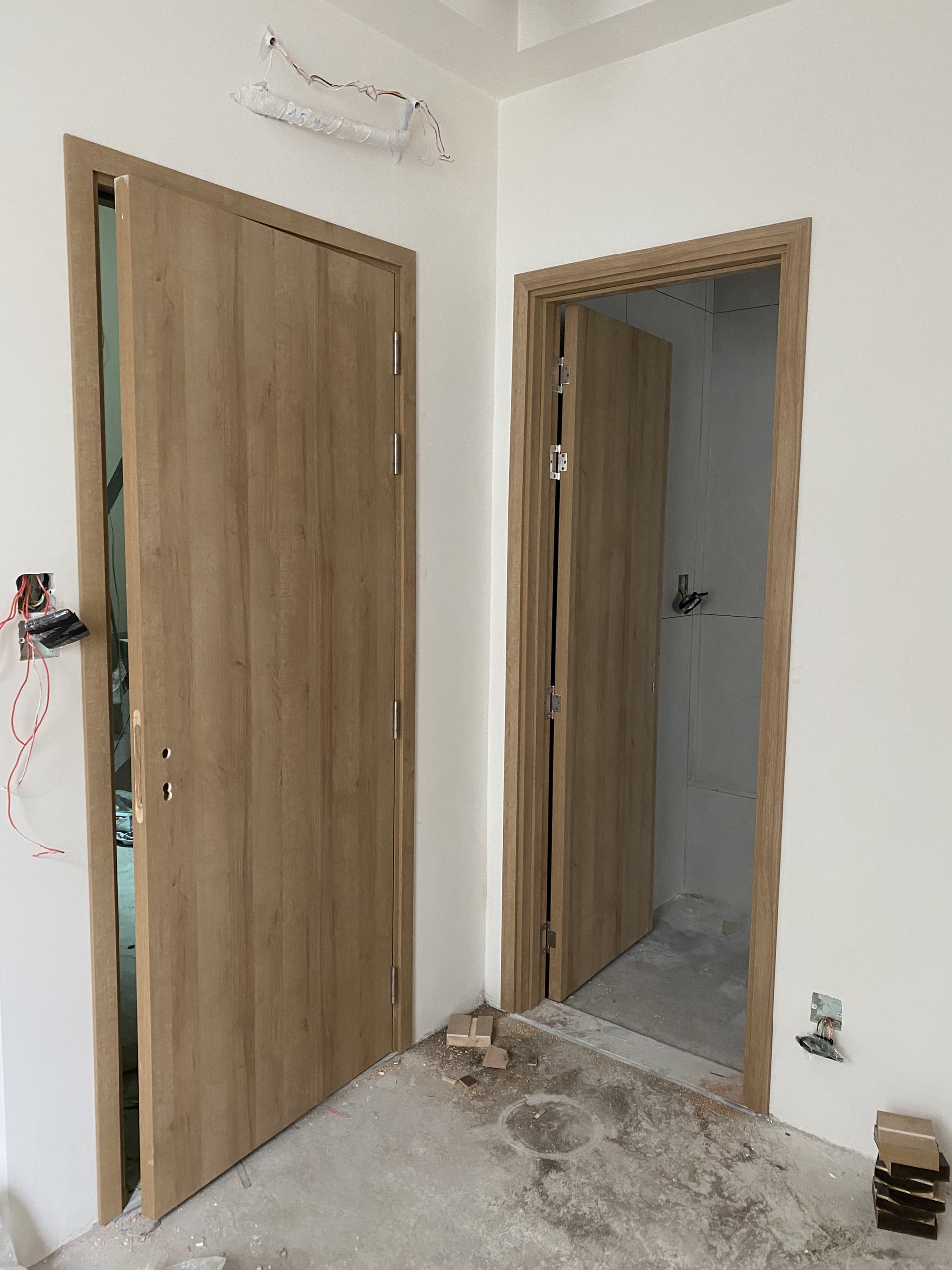 Cửa Gỗ Công Nghiệp Tại Ninh Hòa