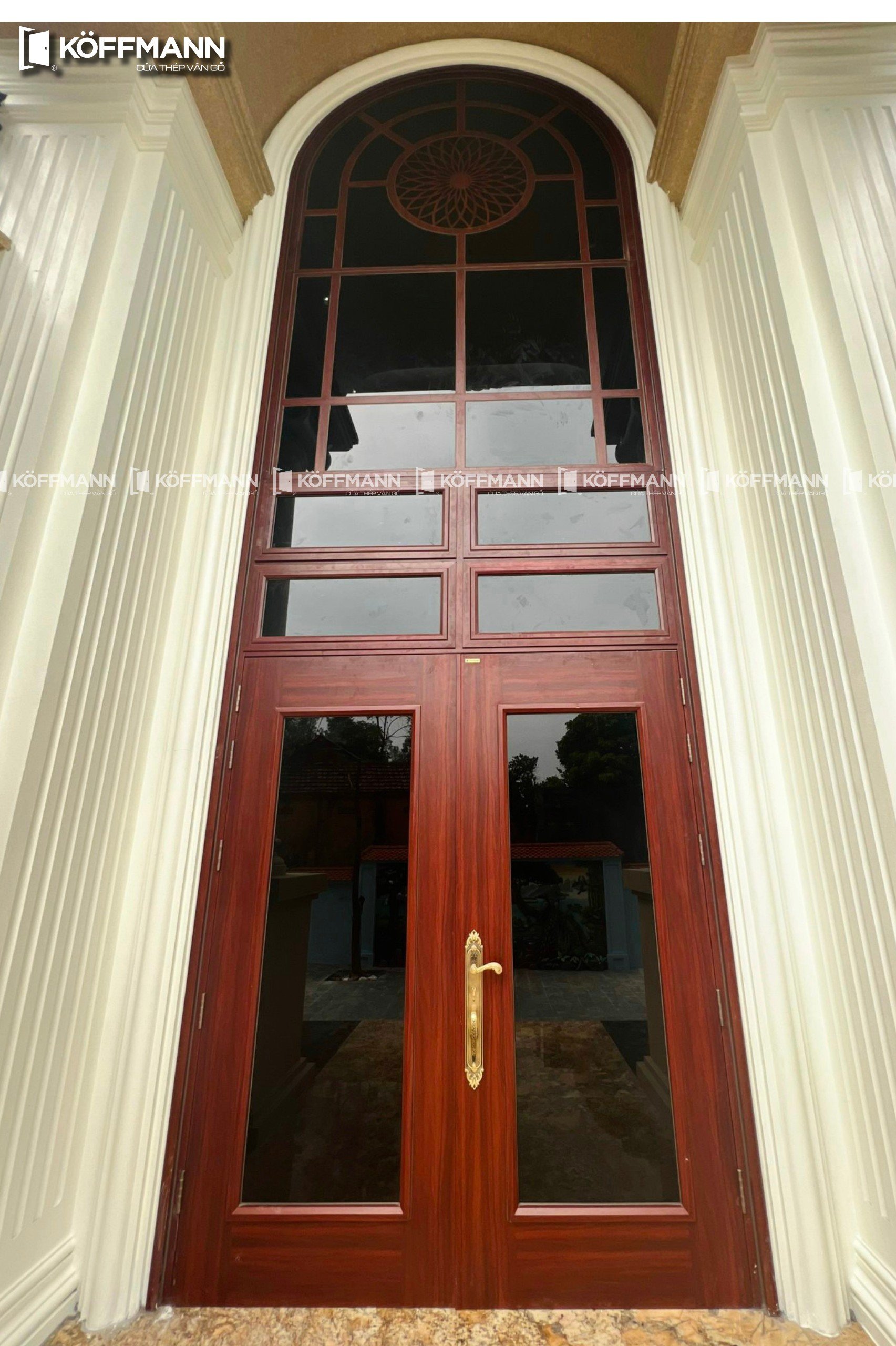 Cửa thép vân gỗ tại tân phú