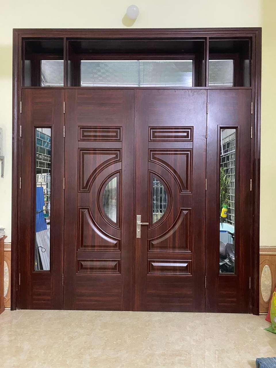 Cửa Thép Vân Gỗ Tại Quận 11