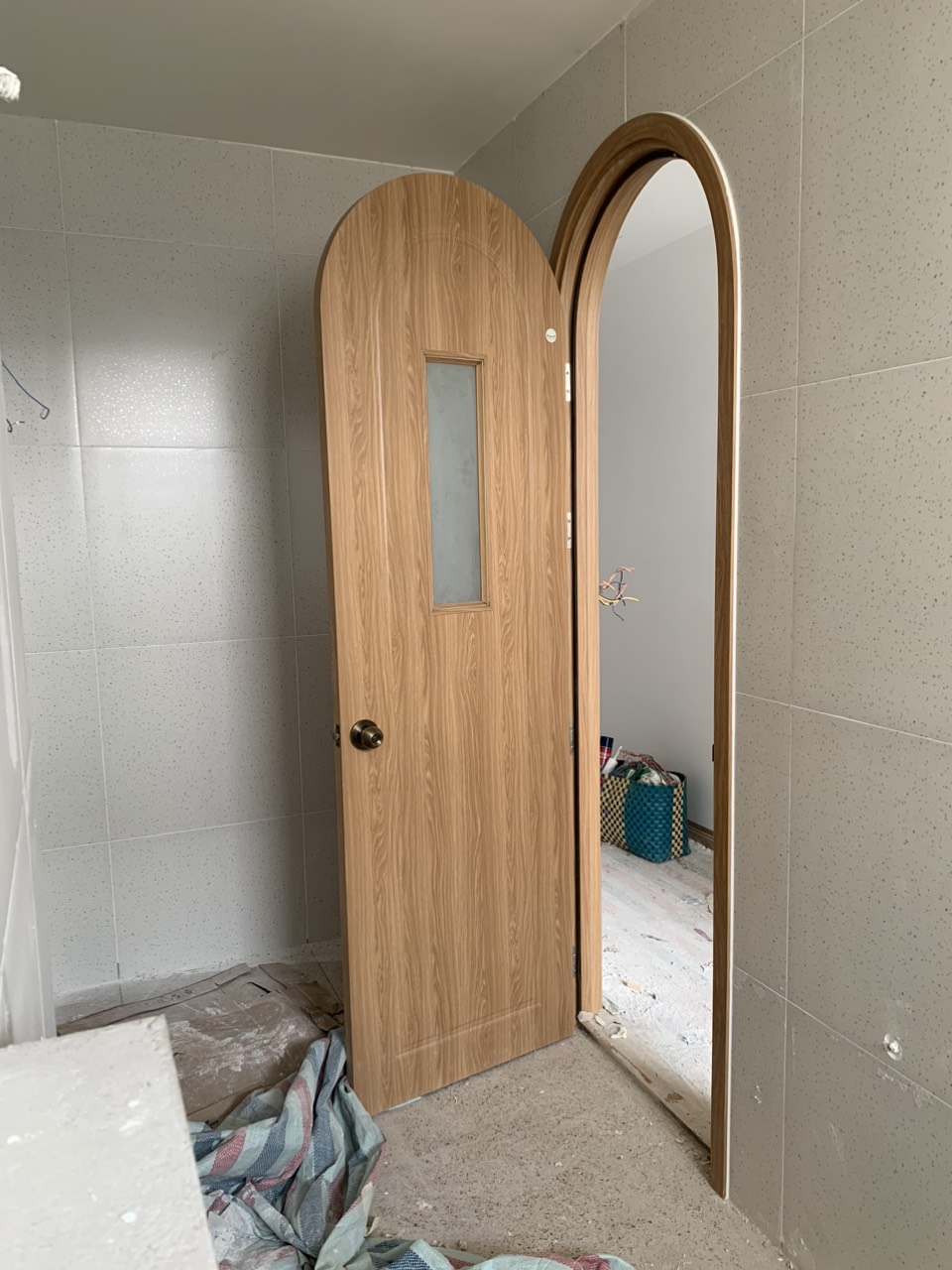 Cửa Vòm Nhựa Composite Tại Bình Phước