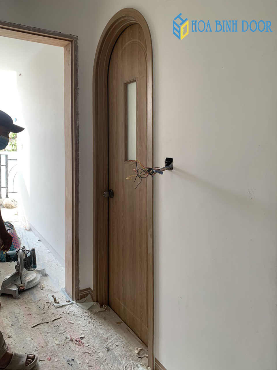 Cửa vòm nhựa composite tại quận 10