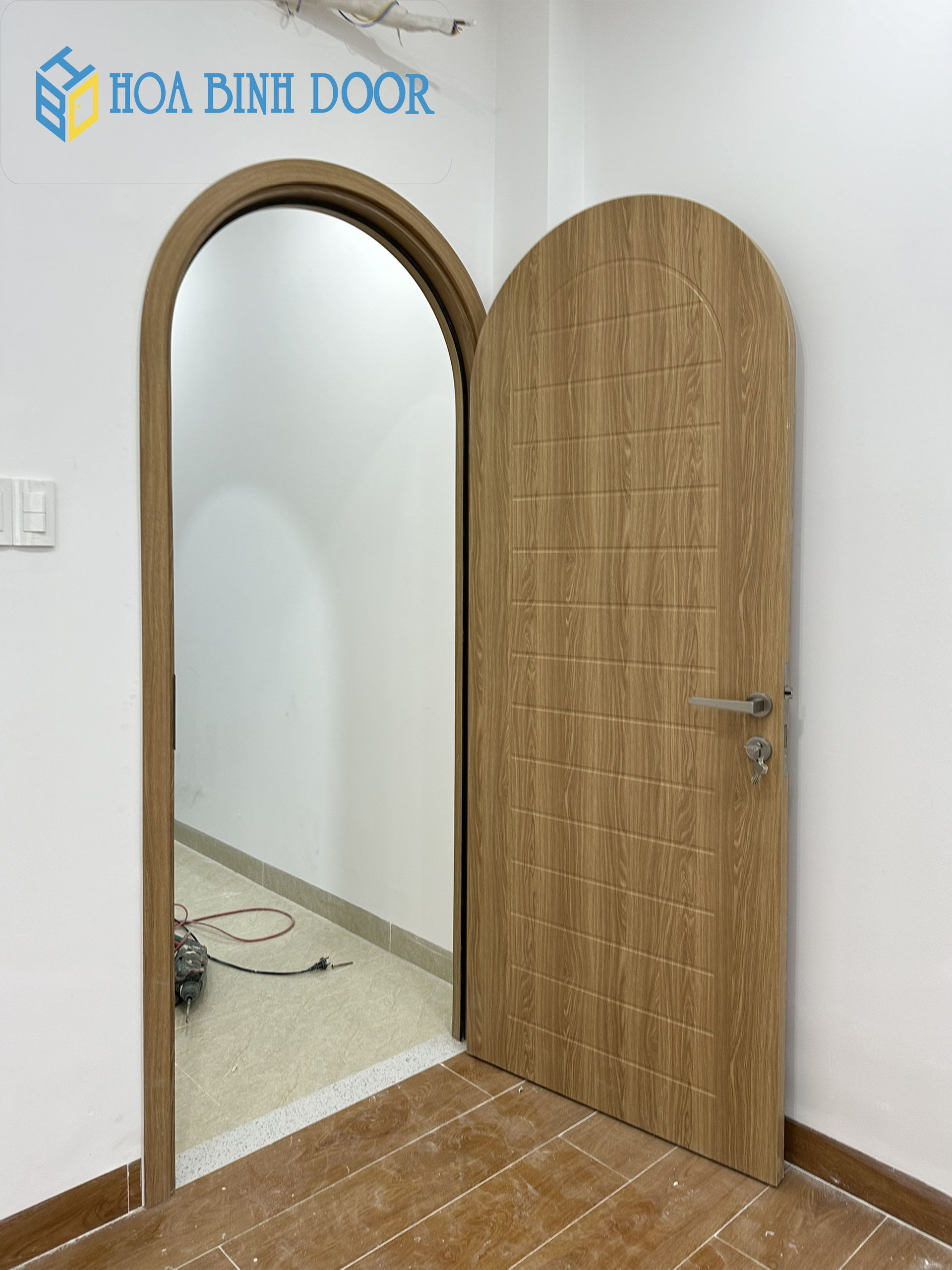 Cửa Nhựa Vòm Nhựa Composite Tại Quận 8