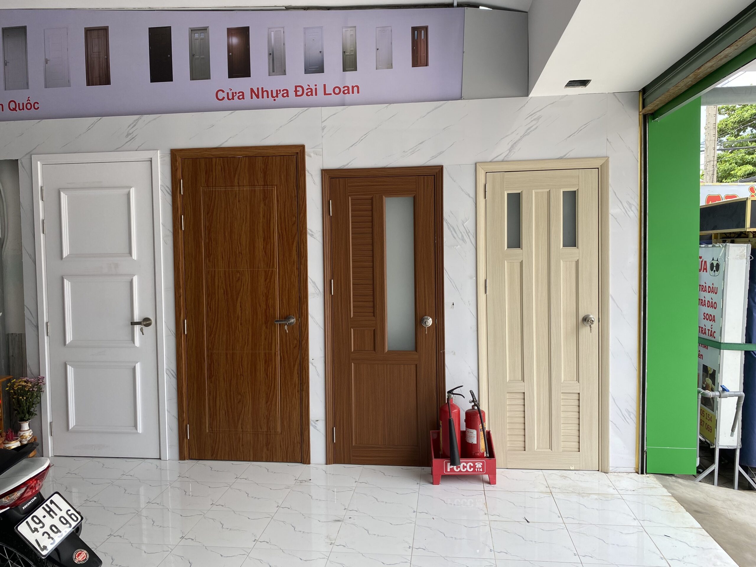 Địa chỉ bán Cửa nhựa – Cửa gỗ – Cửa thép vân gỗ tại Long An