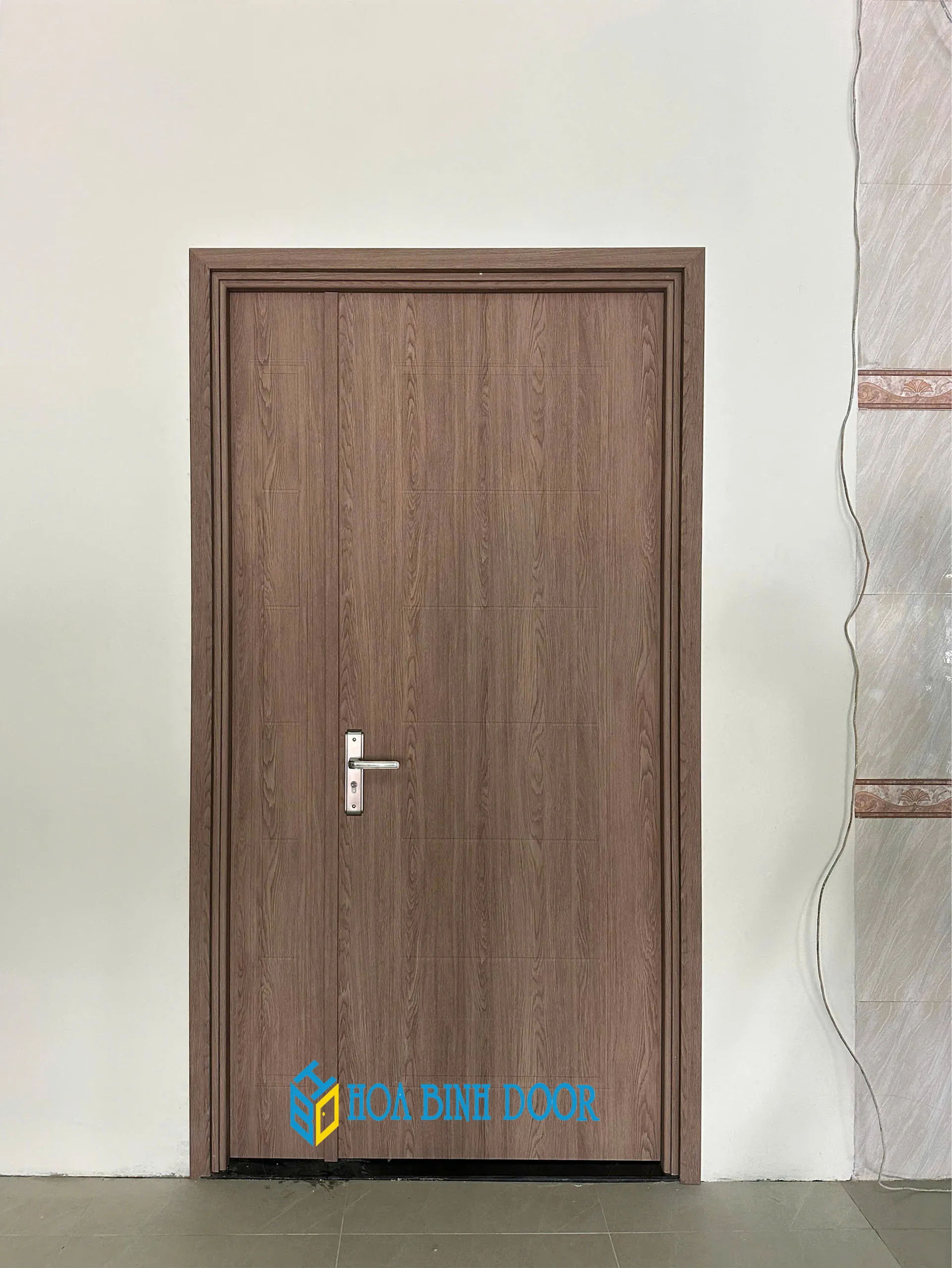 Bảng màu cửa nhựa composite mới nhất năm 2025 | Hoabinhdoor