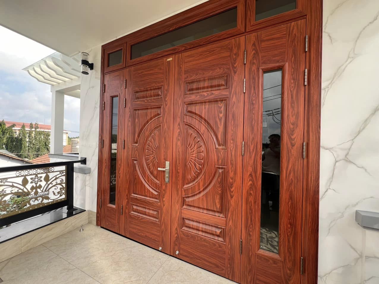 Báo giá cửa thép vân gỗ tại Xã Châu Đức – HCM | Hoabinhdoor