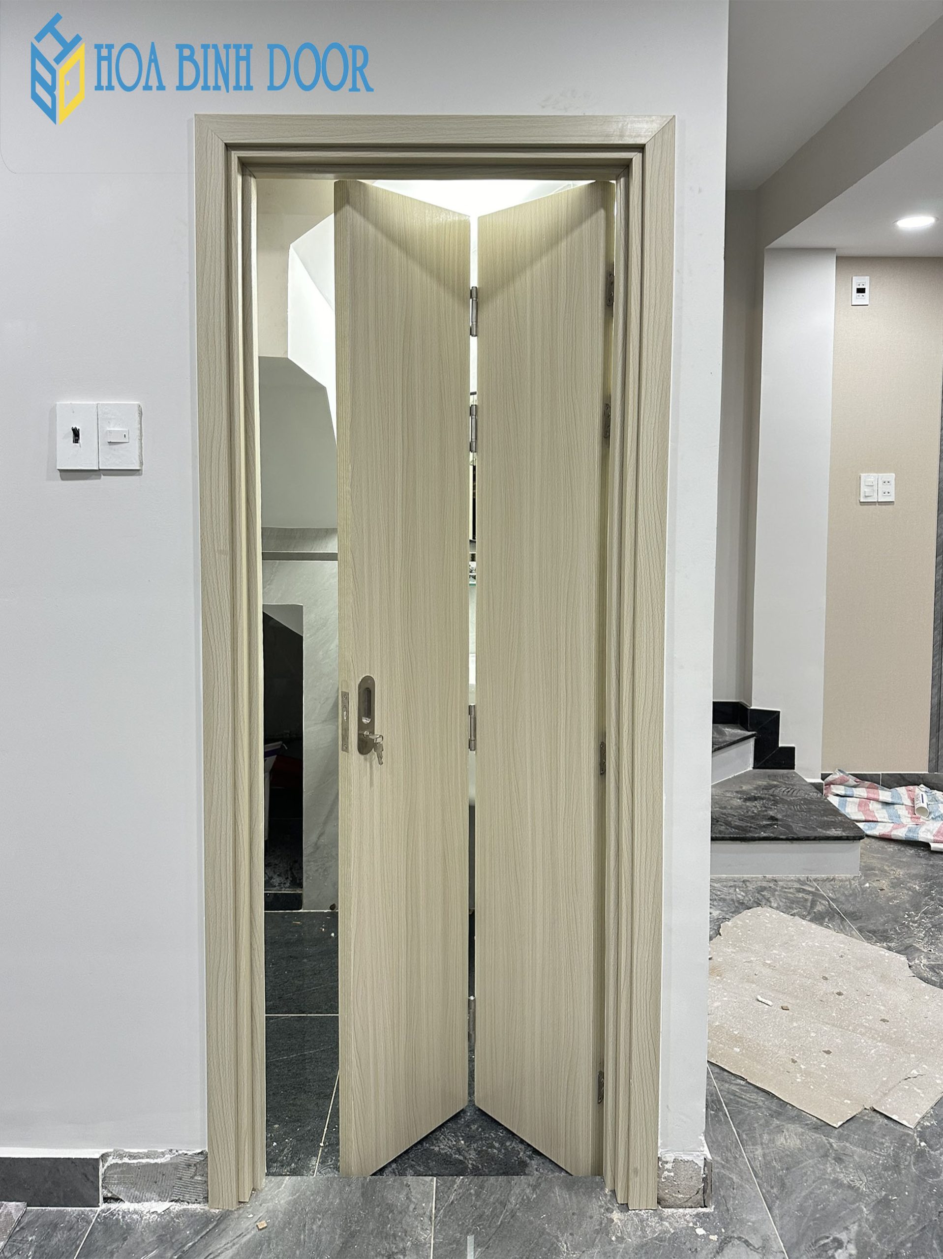 Cửa nhựa composite dùng cho nhà vệ sinh có tốt không ?