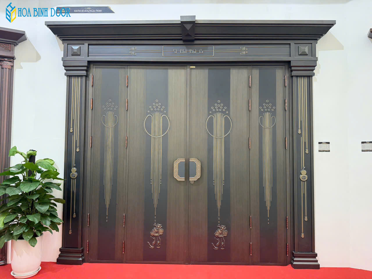 Giá Cửa thép vân gỗ Tháng 8/2026 | Hoabinhdoor