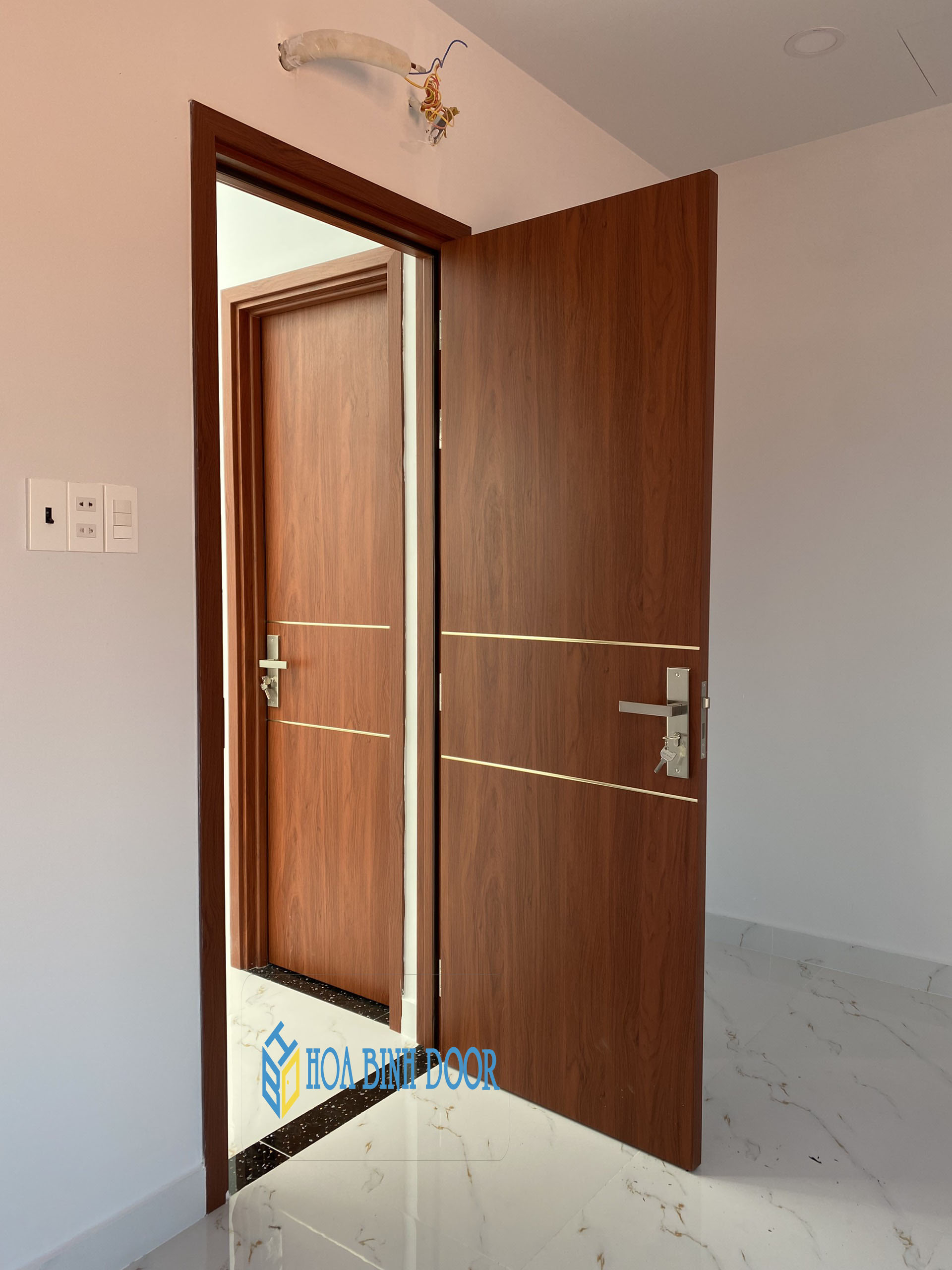 Top 20 Mẫu Cửa nhựa composite chỉ nhôm đẹp 2026
