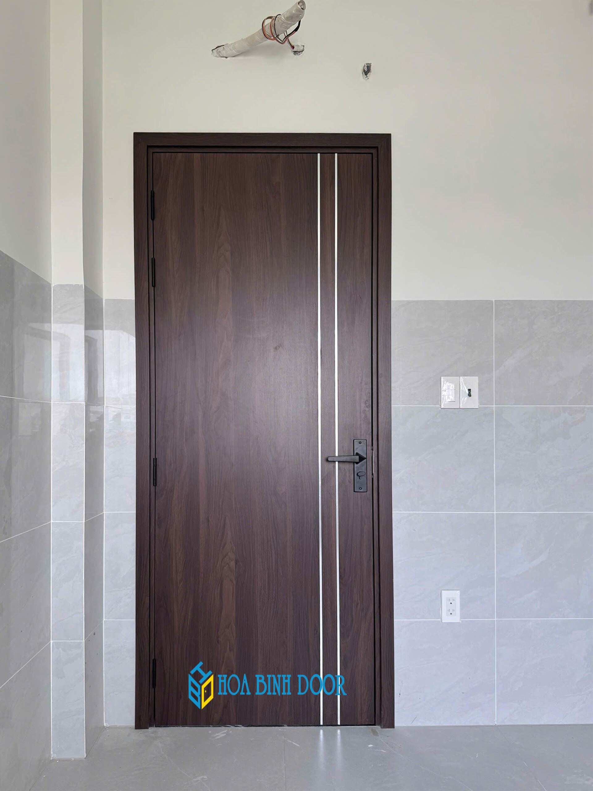 Top 20 Mẫu Cửa nhựa composite chỉ nhôm đẹp 2026